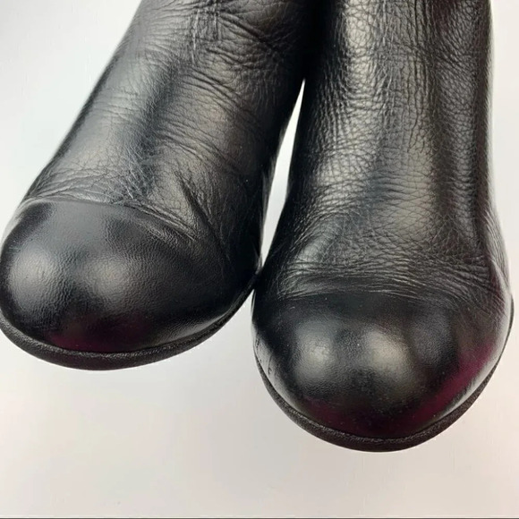 Clarks ankle booties size 7.5 38 black leather - Picture 8 of 10